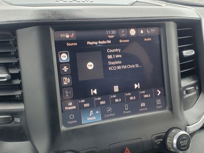 2022 RAM 1500 Big Horn Crew Cab 4x4 6'4' Box