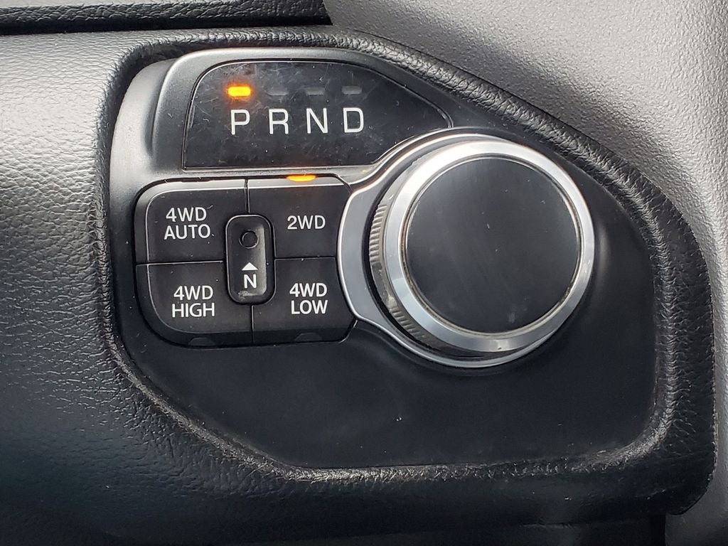 2022 RAM 1500 Big Horn Crew Cab 4x4 6'4' Box