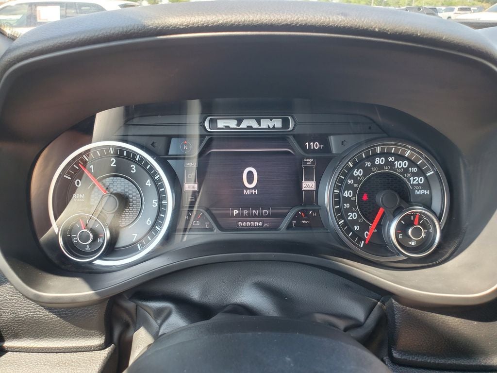 2022 RAM 1500 Big Horn Crew Cab 4x4 6'4' Box