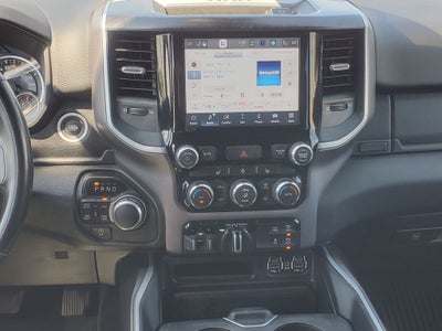 2022 RAM 1500 Big Horn Crew Cab 4x4 6'4' Box