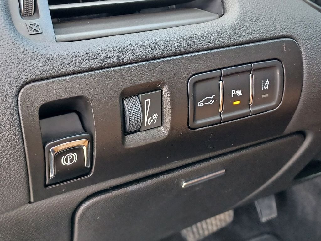2016 Chevrolet Impala 2LZ