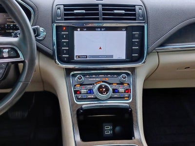 2017 Lincoln Continental Reserve