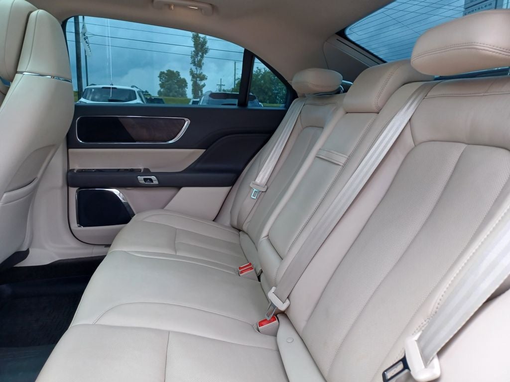 2017 Lincoln Continental Reserve