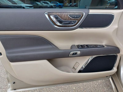 2017 Lincoln Continental Reserve