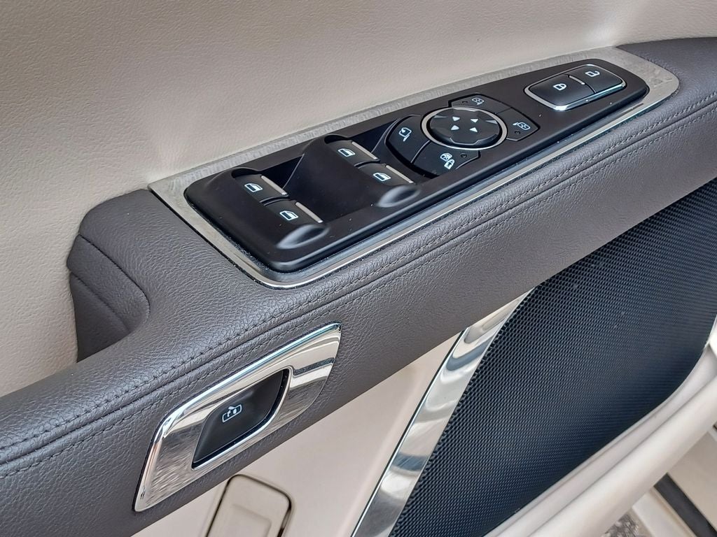 2017 Lincoln Continental Reserve