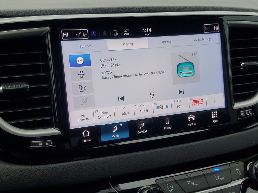 2024 Chrysler Pacifica Touring L