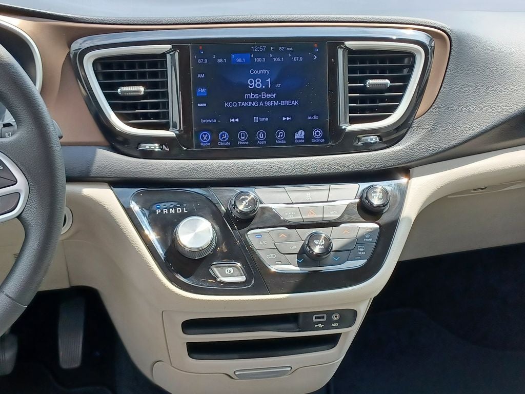 2017 Chrysler Pacifica Touring