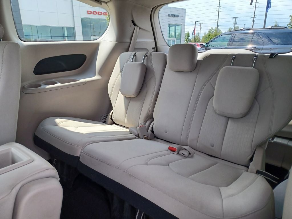 2017 Chrysler Pacifica Touring