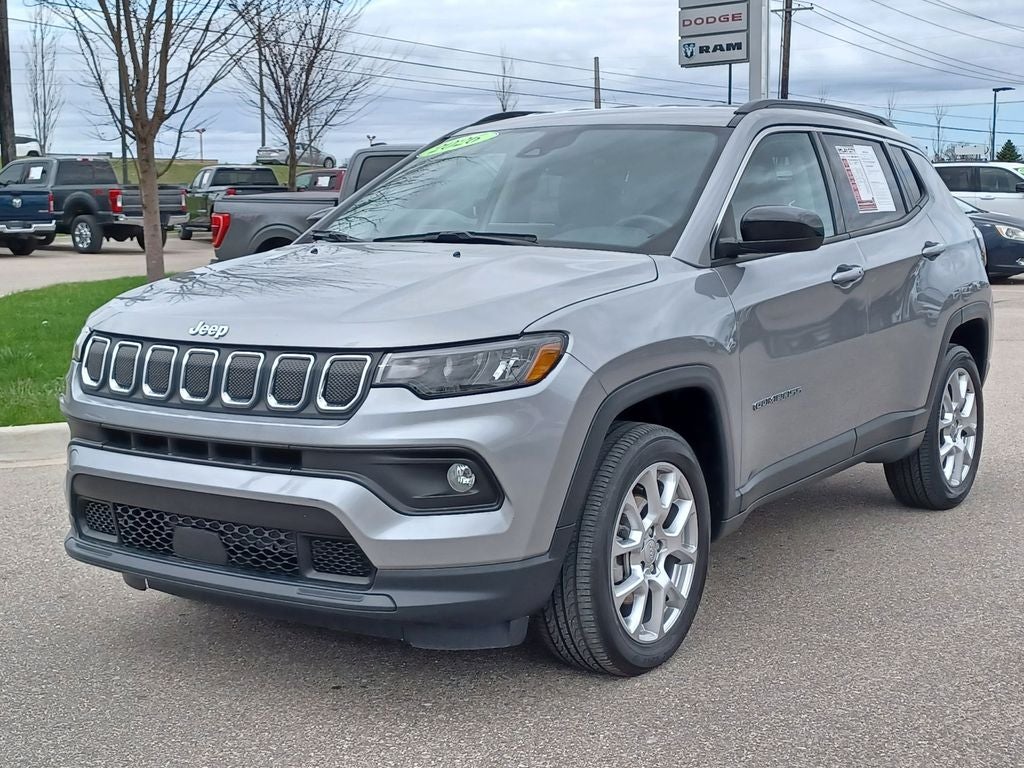 2022 Jeep Compass Latitude Lux 4x4
