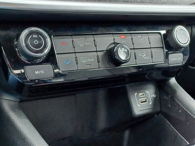 2022 Jeep Compass Latitude Lux 4x4