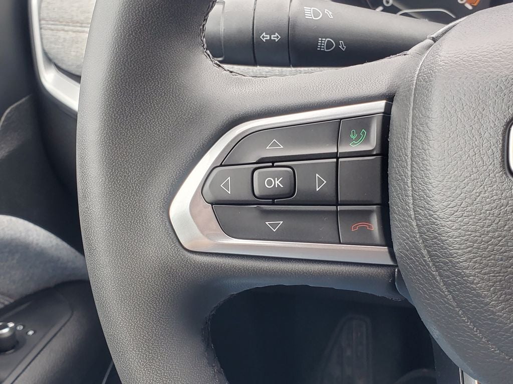 2023 Jeep Compass Latitude Lux FWD