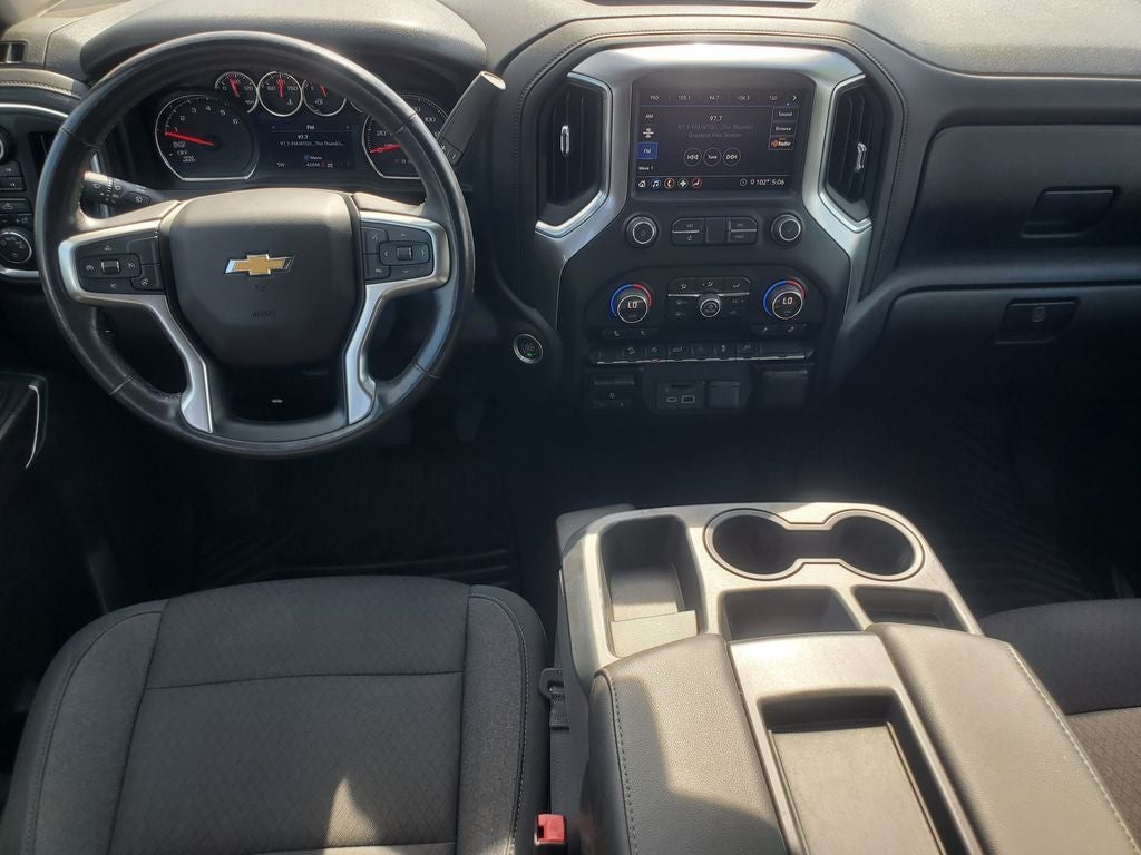 2020 Chevrolet Silverado 1500 4WD Crew Cab Short Bed LT