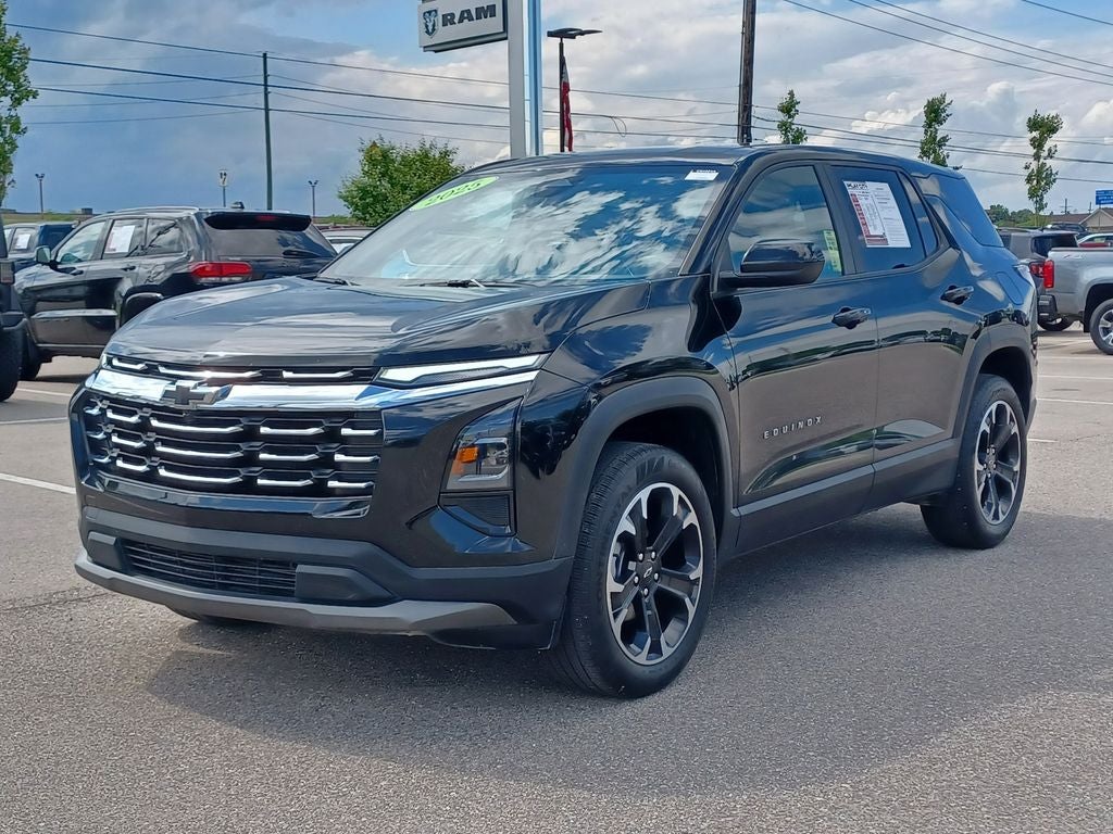 2025 Chevrolet Equinox FWD LT
