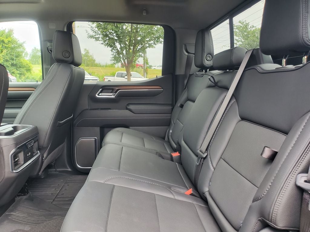 2025 GMC Sierra 1500 4WD Crew Cab Short Box Denali