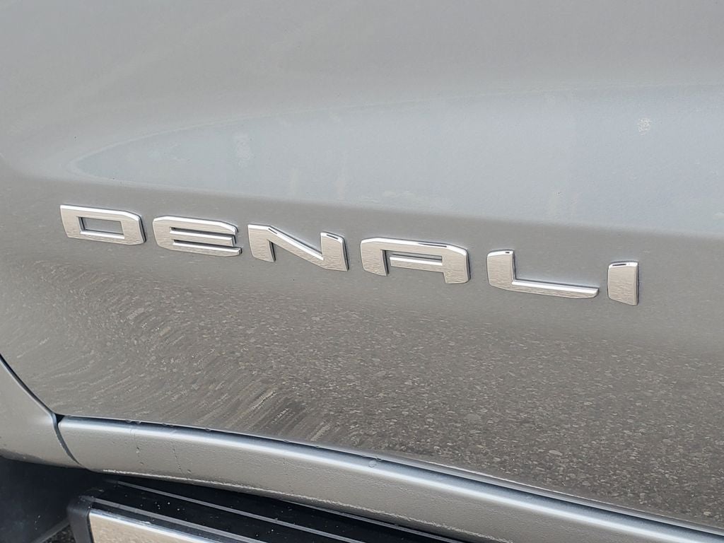 2025 GMC Sierra 1500 4WD Crew Cab Short Box Denali