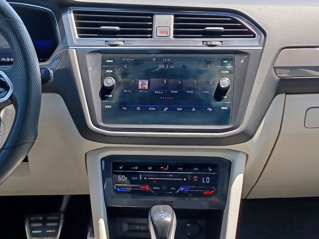 2022 Volkswagen Tiguan 2.0T SE R-Line Black