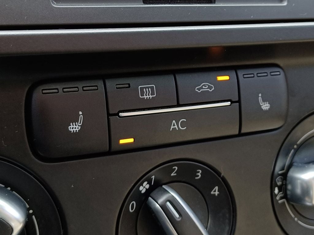 2011 Volkswagen Jetta 2.0L TDI