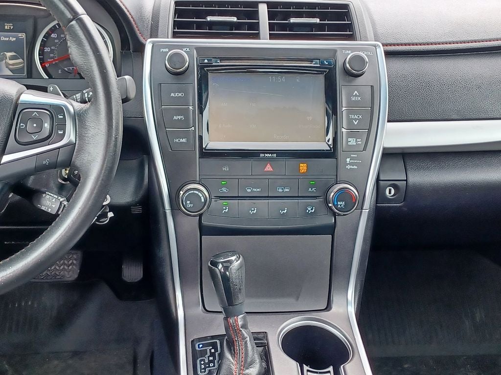 2016 Toyota Camry SE