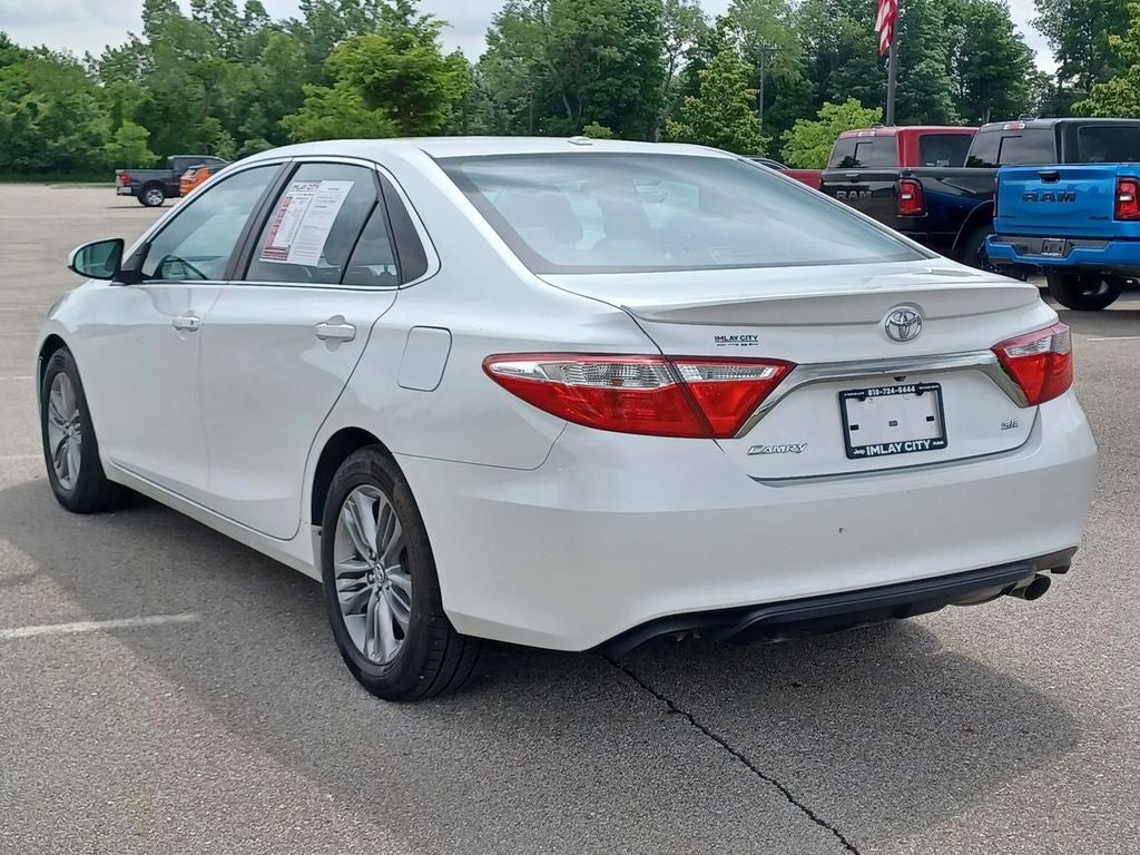 2016 Toyota Camry SE