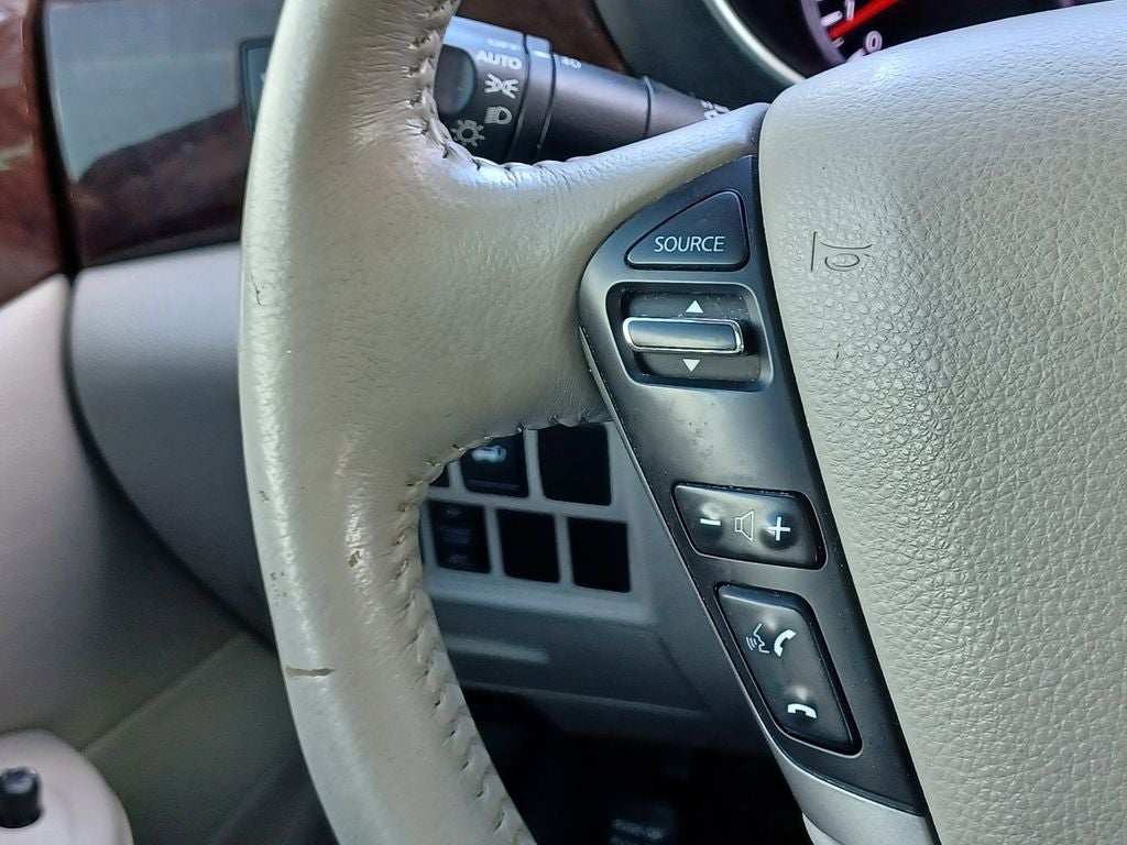 2012 Nissan Quest SL