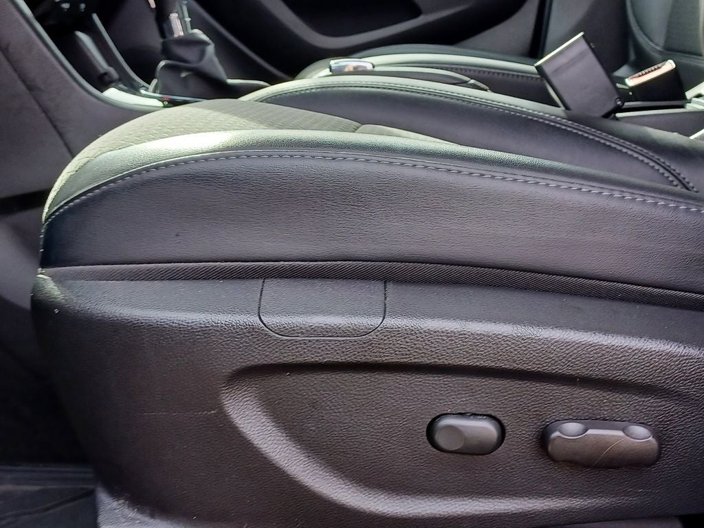 2022 Buick Encore AWD Preferred