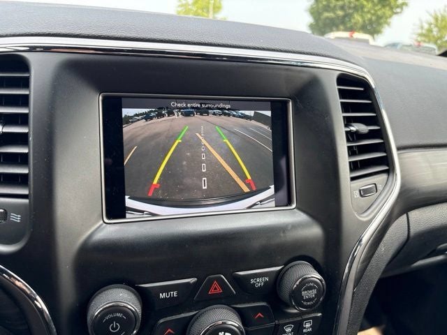 2020 Jeep Grand Cherokee Laredo E