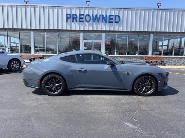 2024 Ford Mustang Dark Horse