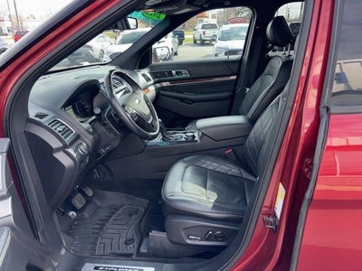 2017 Ford Explorer Platinum