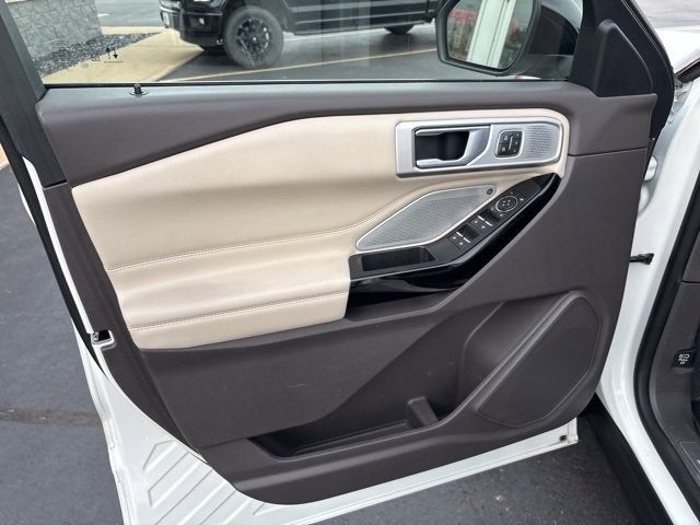 2022 Ford Explorer Platinum