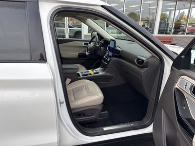 2022 Ford Explorer Platinum