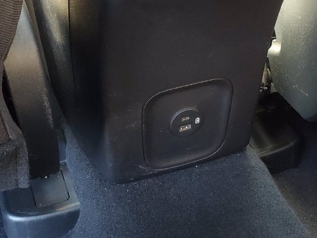 2022 Ford Escape Hybrid SE