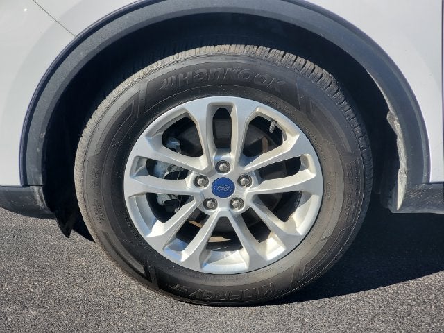 2022 Ford Escape Hybrid SE