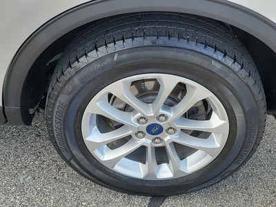2020 Ford Escape SE