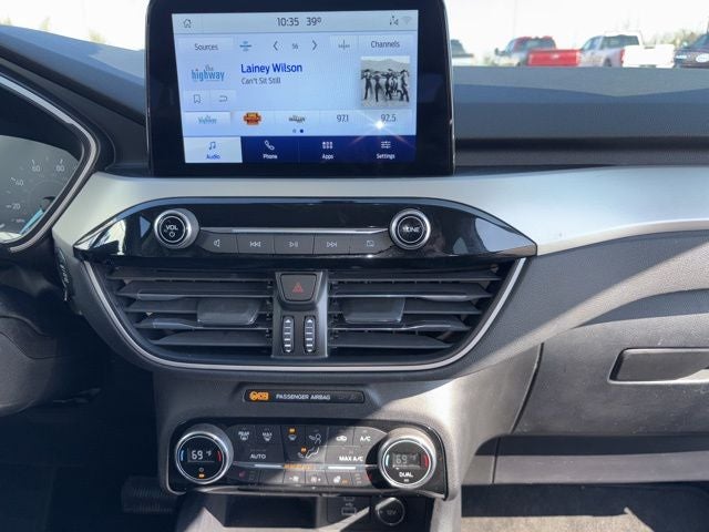 2021 Ford Escape SE