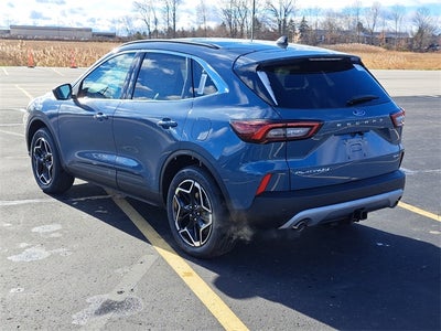 2026 Ford Escape Platinum