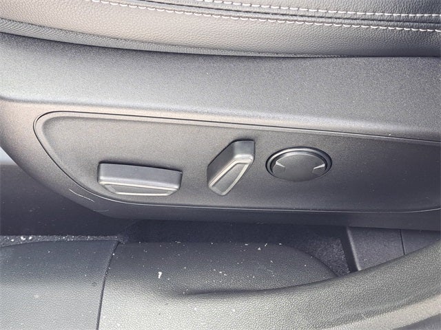 2026 Ford Escape Platinum