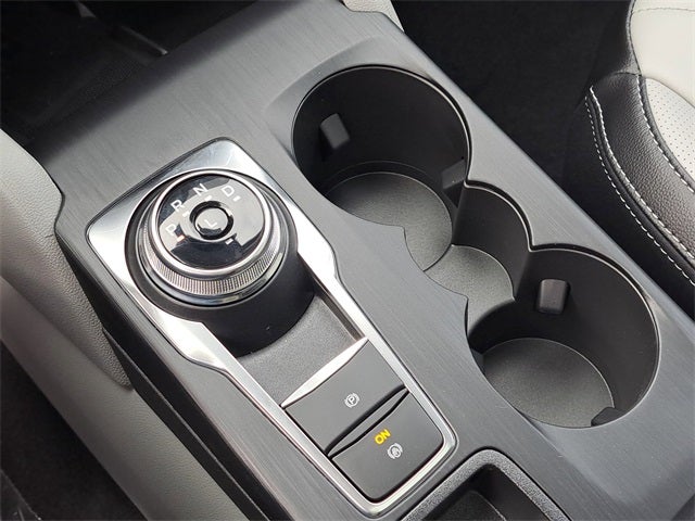 2026 Ford Escape Hybrid Platinum