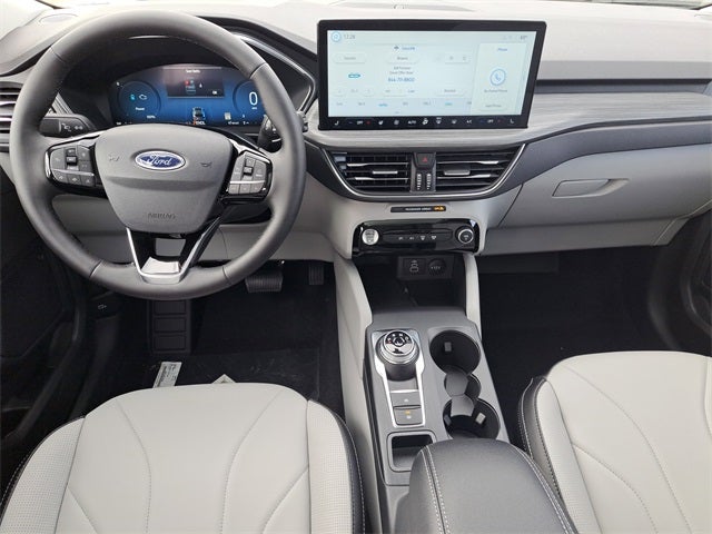2026 Ford Escape Hybrid Platinum