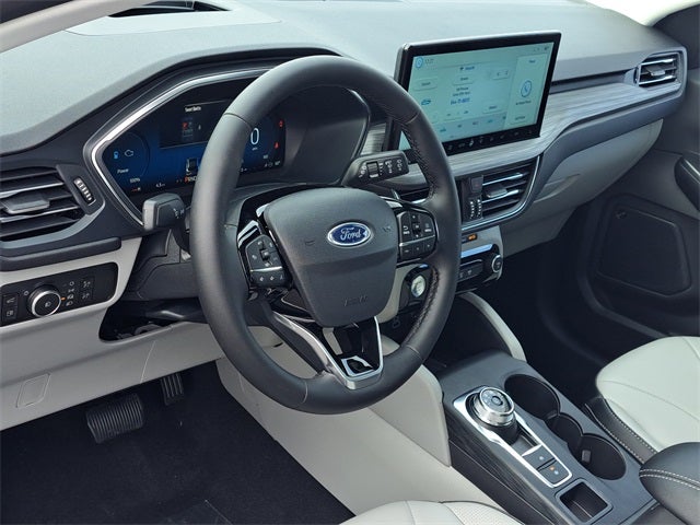 2026 Ford Escape Hybrid Platinum