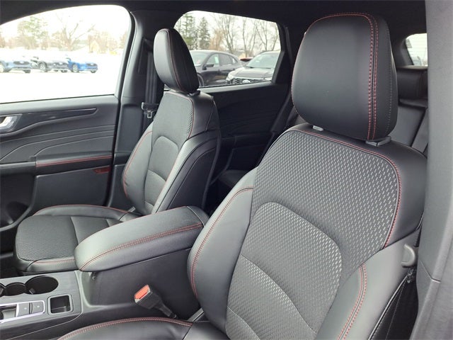 2026 Ford Escape Hybrid ST-Line Select