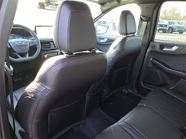 2026 Ford Escape ST-Line Elite