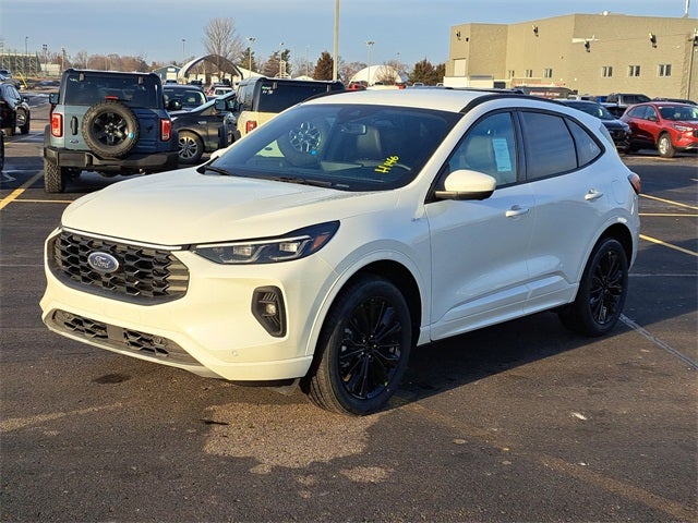 2026 Ford Escape ST-Line Elite