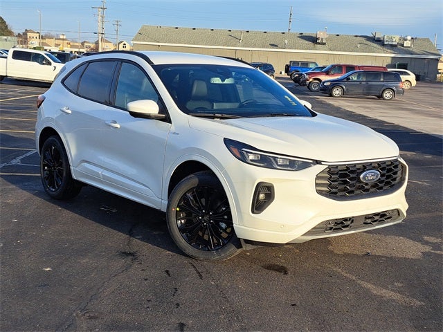 2026 Ford Escape ST-Line Elite