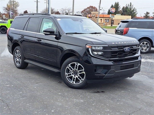 2025 Ford Expedition Active