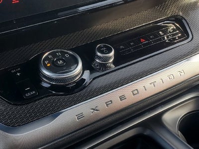 2027 Ford Expedition Platinum 600a