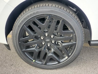 2027 Ford Expedition Platinum 600a