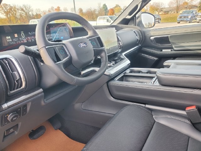 2027 Ford Expedition Platinum 600a