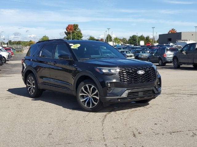 2027 Ford Explorer ST-Line