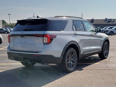 2027 Ford Explorer ST-Line