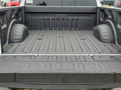 2027 Ford F-350SD Lariat